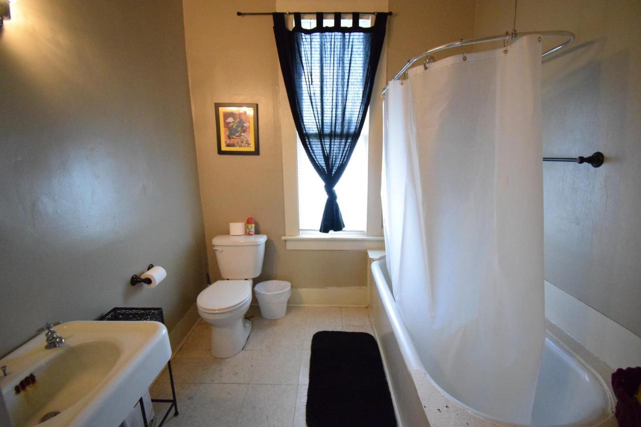 Cajun Hostel Downtown Lafayette Kültér fotó