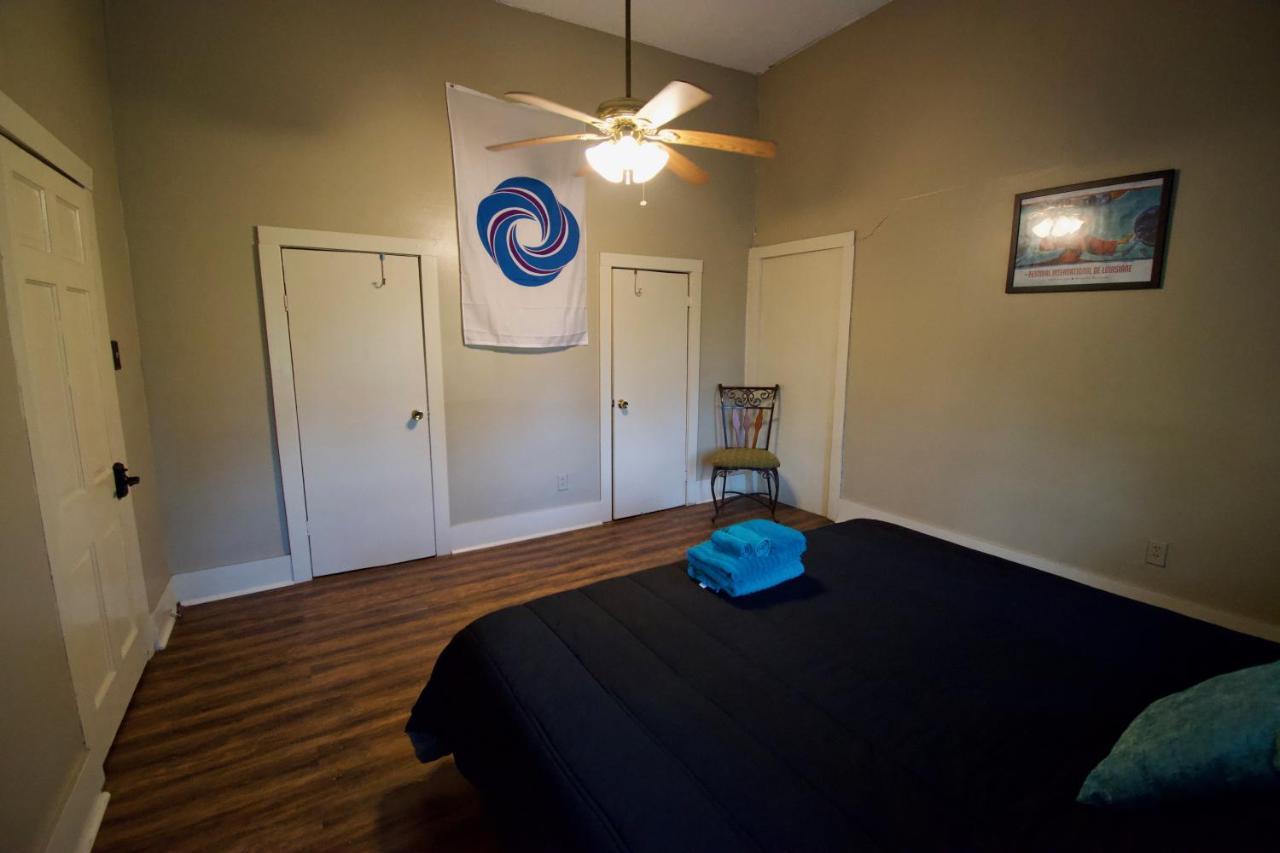 Cajun Hostel Downtown Lafayette Kültér fotó
