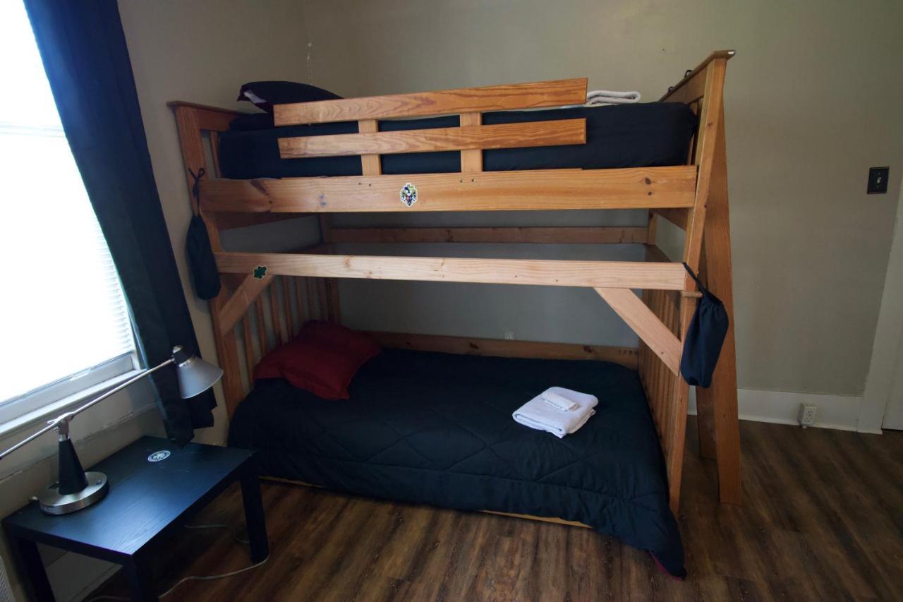 Cajun Hostel Downtown Lafayette Kültér fotó